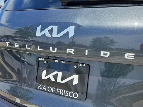 Certified 2024 Kia Telluride S w/ S Sunroof Package FWD image 17