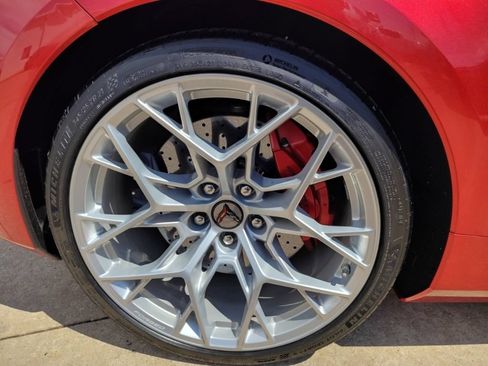 Used 2025 Chevrolet Corvette ZR1 w/ ZR1 Carbon Fiber Aero Package RWD image 9
