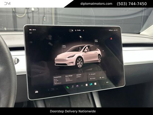 Used 2023 Tesla Model Y Long Range image 28