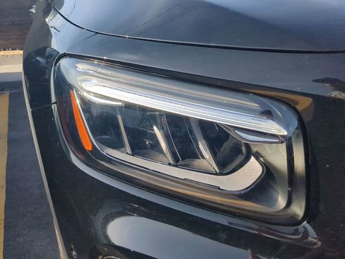 Certified 2024 Mercedes-Benz GLB 250 4MATIC image 20