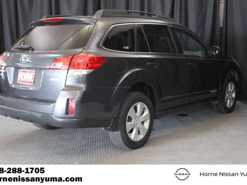 Used 2012 Subaru Outback 2.5i Premium w/ All-Weather Pkg AWD/4WD image 13