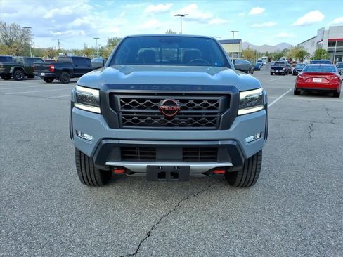 Used 2023 Nissan Frontier PRO-4X w/ Technology Package AWD/4WD image 10