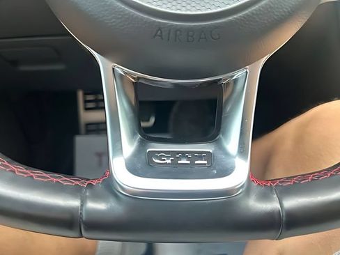 Used 2021 Volkswagen GTI SE FWD image 26