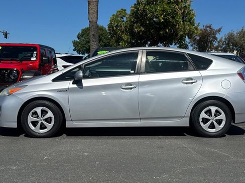 Used 2014 Toyota Prius Three FWD image 8