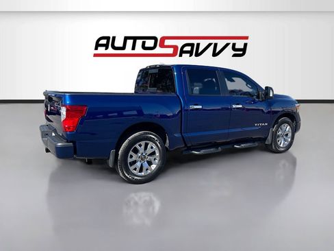 Used 2024 Nissan Titan SV w/ SV Convenience Package RWD image 7