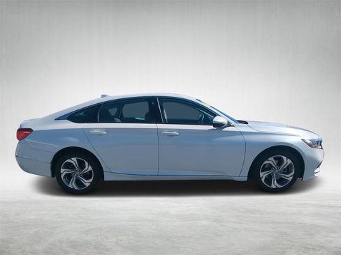 Used 2020 Honda Accord EX-L image 2