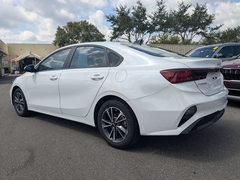 Certified 2024 Kia Forte LXS w/ LXS Technology Package FWD image 4
