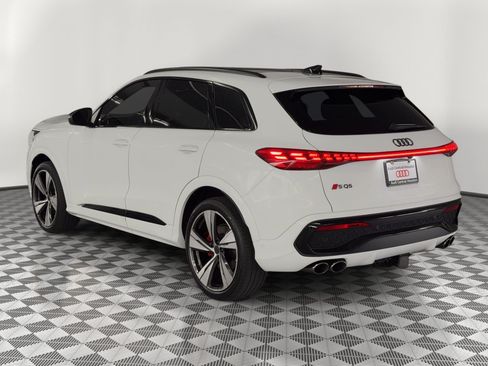 New 2026 Audi SQ5 Premium Plus AWD/4WD image 3