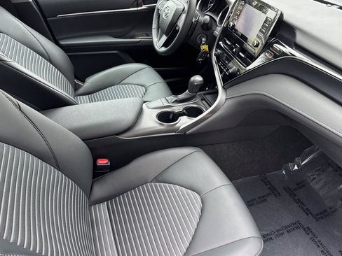 Certified 2023 Toyota Camry SE FWD image 21