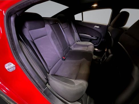 Used 2017 Dodge Charger SXT w/ Blacktop Package image 22