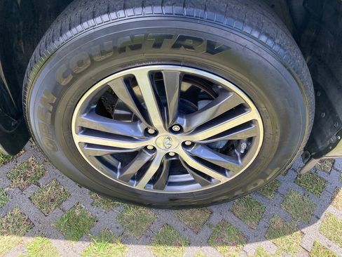 Used 2017 INFINITI QX60 FWD w/ Premium Plus Package image 9