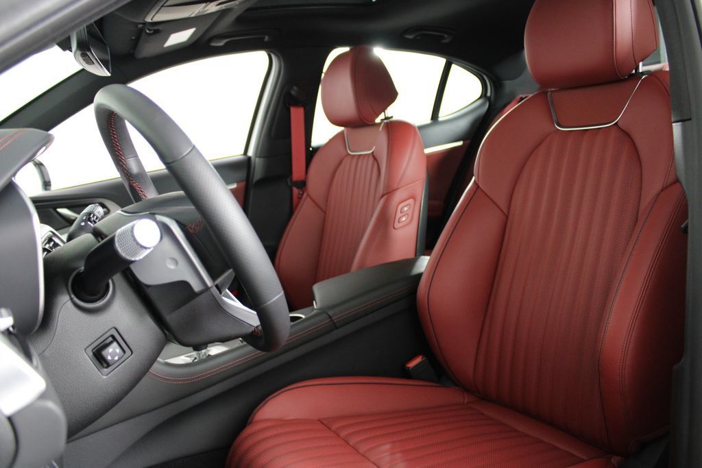 Used 2026 Genesis G70 3.3T Sport Prestige RWD image 17
