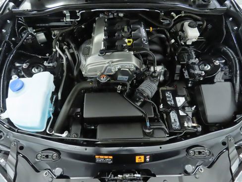 Used 2023 MAZDA MX-5 Miata Grand Touring image 32