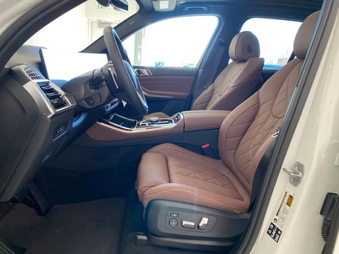 New 2026 BMW X5 xDrive40i AWD/4WD image 5