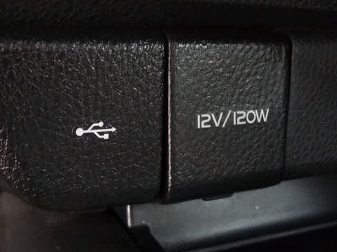 Used 2024 Toyota Camry SE FWD image 29