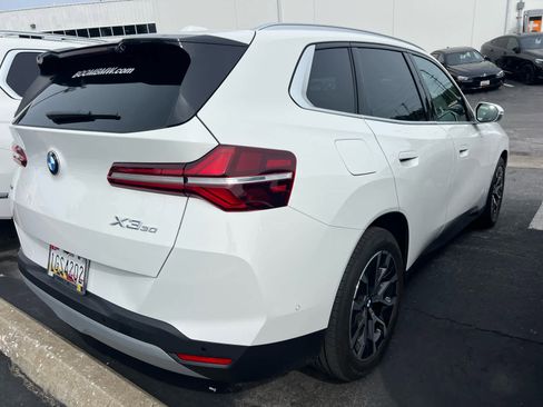 Certified 2025 BMW X3 xDrive30i image 6