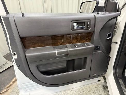 Used 2019 Ford Flex Limited w/ Equipment Group 303A AWD/4WD image 20