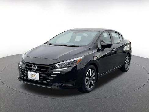 Used 2025 Nissan Versa SV w/ Trunk Package image 7