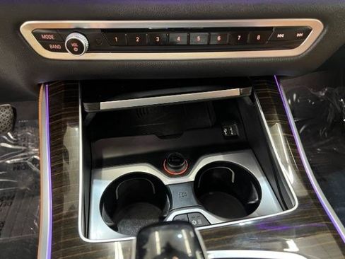 Used 2019 BMW X5 xDrive40i w/ Executive Package AWD/4WD image 21