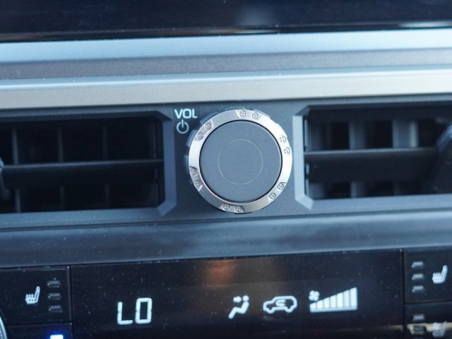 Certified 2026 Toyota 4Runner TRD Sport Premium AWD/4WD image 32