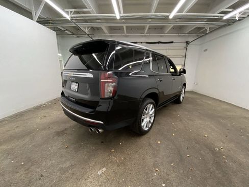 Used 2024 Chevrolet Tahoe High Country w/ Premium Package image 6