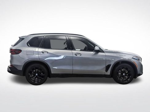 Used 2024 BMW X5 xDrive40i w/ Premium Package AWD/4WD image 6