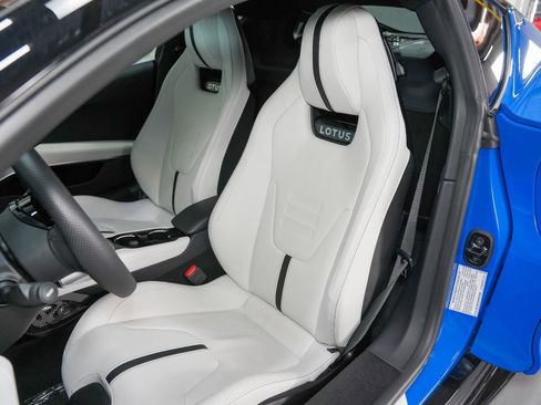 Used 2024 Lotus Emira First Edition image 37