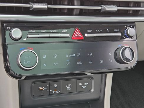 New 2025 Hyundai Tucson Limited FWD image 27