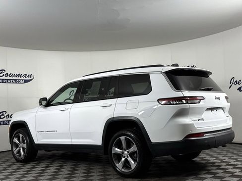 Used 2024 Jeep Grand Cherokee L Limited w/ Luxury Tech Group II image 10