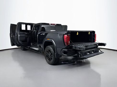 Used 2022 GMC Sierra 3500 Denali w/ Denali Black Diamond Edition AWD/4WD image 26