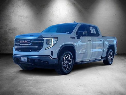 Certified 2024 GMC Sierra 1500 SLT w/ SLT Premium Package image 5