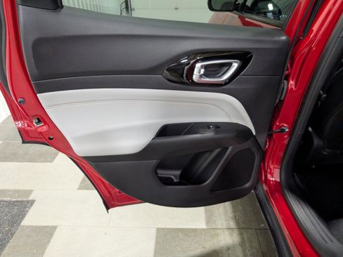 Used 2023 Jeep Compass Limited image 8