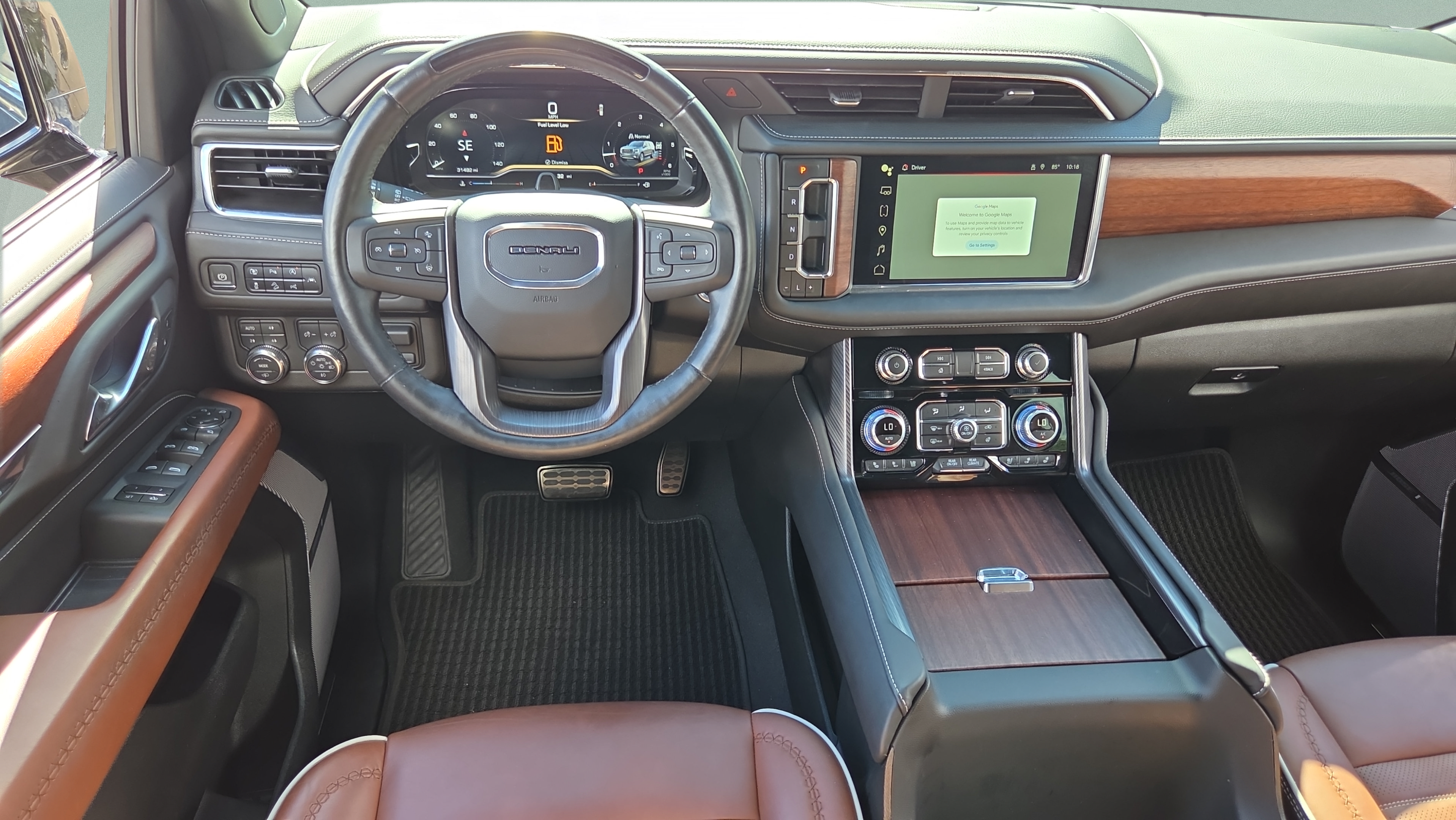 Certified 2023 GMC Yukon Denali Ultimate AWD/4WD image 12