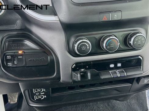 Used 2023 RAM 2500 Big Horn w/ Cold Weather Group image 22