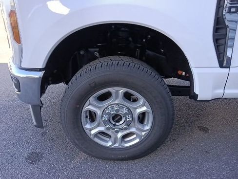 New 2026 Ford F250 XLT image 10