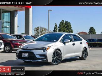 Used 2023 Toyota Corolla SE w/ SE Premium Package video 1