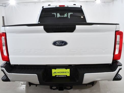 New 2026 Ford F350 XLT w/ FX4 Off-Road Package image 13