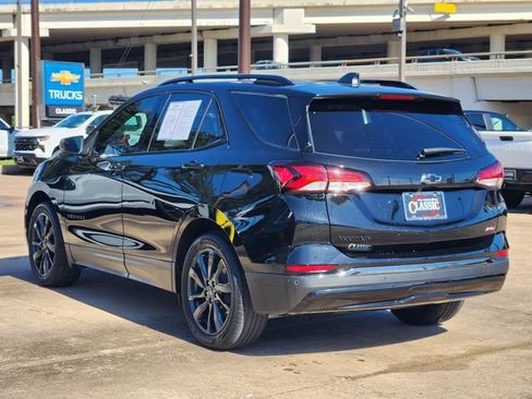 Used 2023 Chevrolet Equinox RS FWD image 5