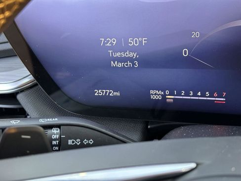 Used 2025 Buick Enclave Preferred image 29