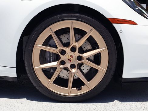 Certified 2025 Porsche 911 Carrera w/ Premium Package RWD image 23
