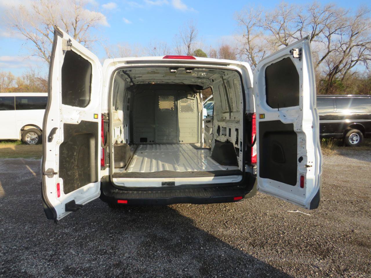 Used 2016 Ford Transit 350 148 Low Roof w/ Exterior Upgrade Package RWD image 30