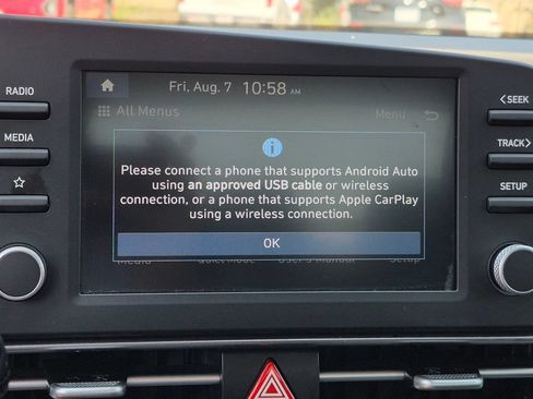 Used 2025 Hyundai Elantra SE FWD image 21