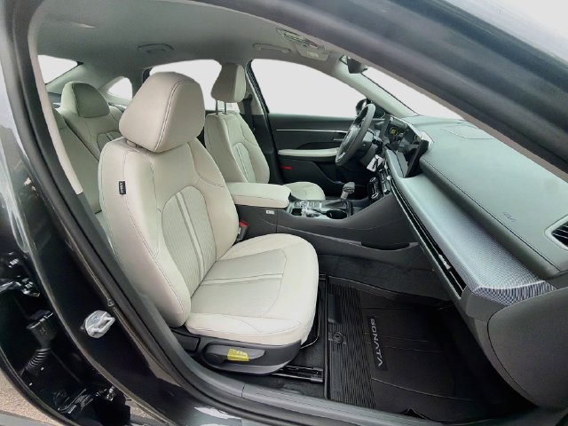 New 2027 Hyundai Sonata SE FWD image 26