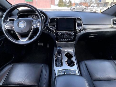 Used 2022 Jeep Grand Cherokee Limited image 14