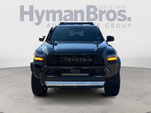 Used 2025 Toyota 4Runner Trailhunter image 8