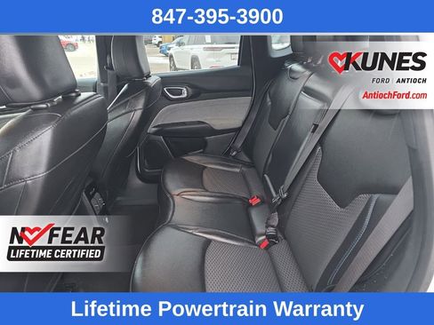 Used 2024 Jeep Compass Latitude image 22