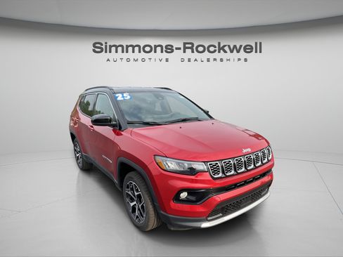 Used 2025 Jeep Compass Limited AWD/4WD image 7