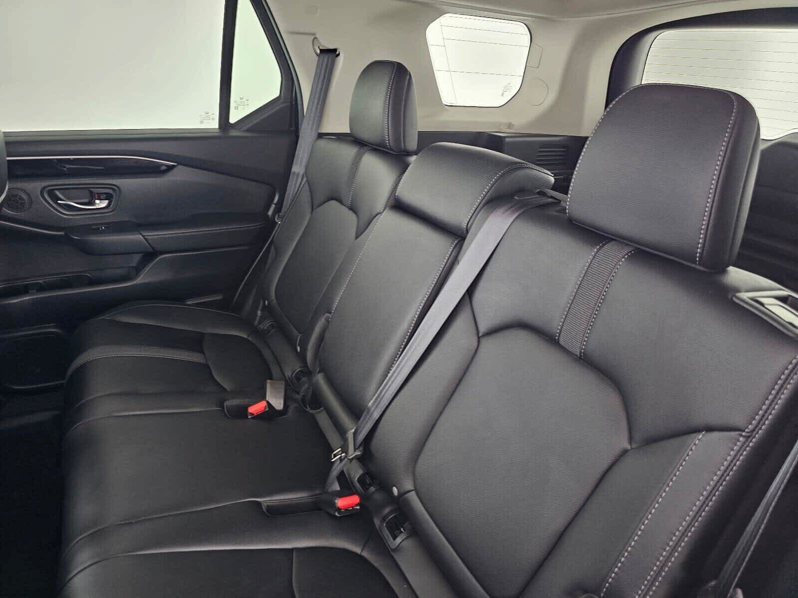 Certified 2026 Honda Passport RTL image 18