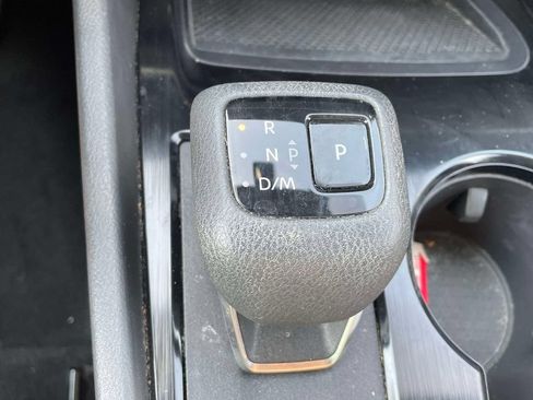 Used 2023 Nissan Rogue SV AWD/4WD image 28