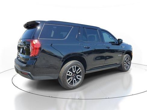 Used 2022 GMC Yukon AT4 image 3